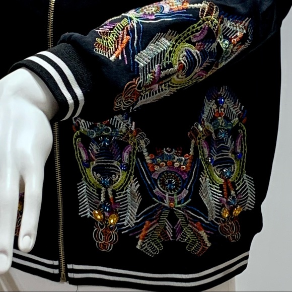 🔥NWOT🔥 Mod X Embroidered And Jeweled Zip Up Jacket - Picture 8 of 14